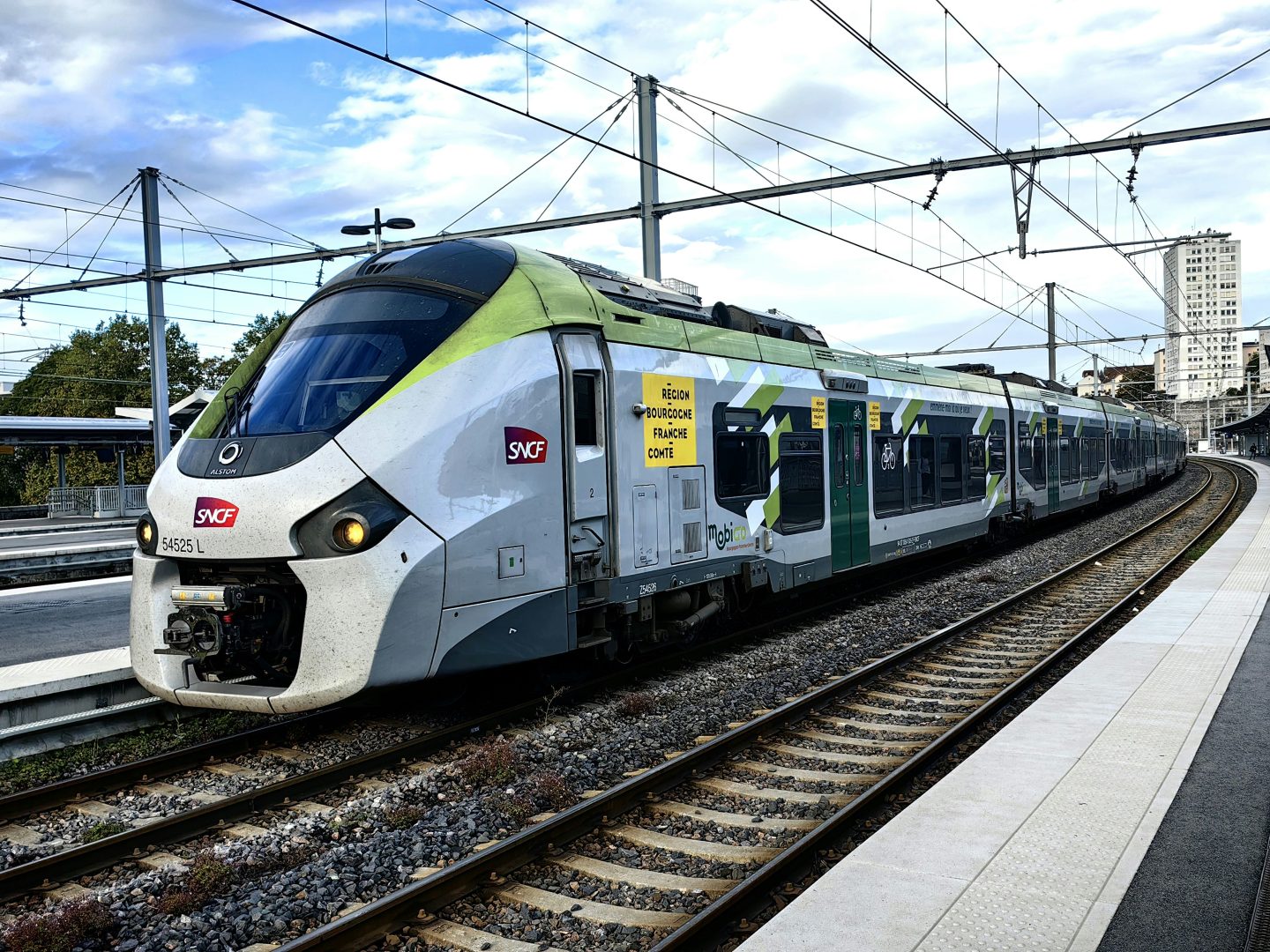 Train, bus ou minibus: comment organiser l’itinéraire en France